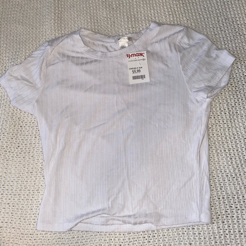 white t-shirt